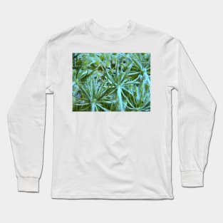 Nature's intricate design Long Sleeve T-Shirt